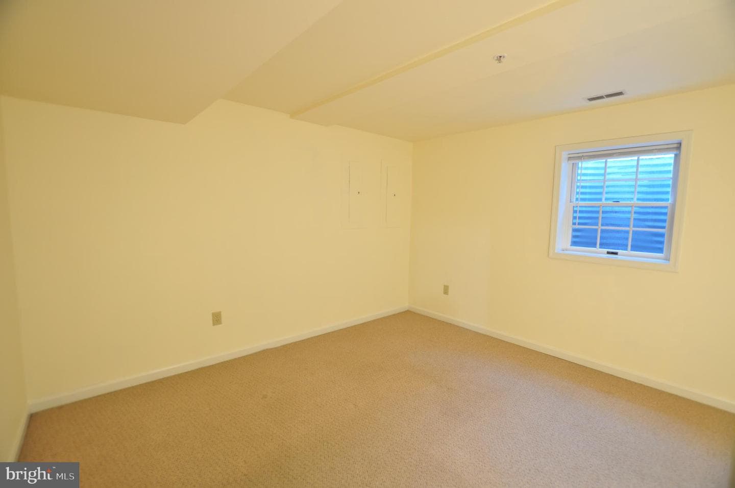 23309 Woodfield Road photo 58