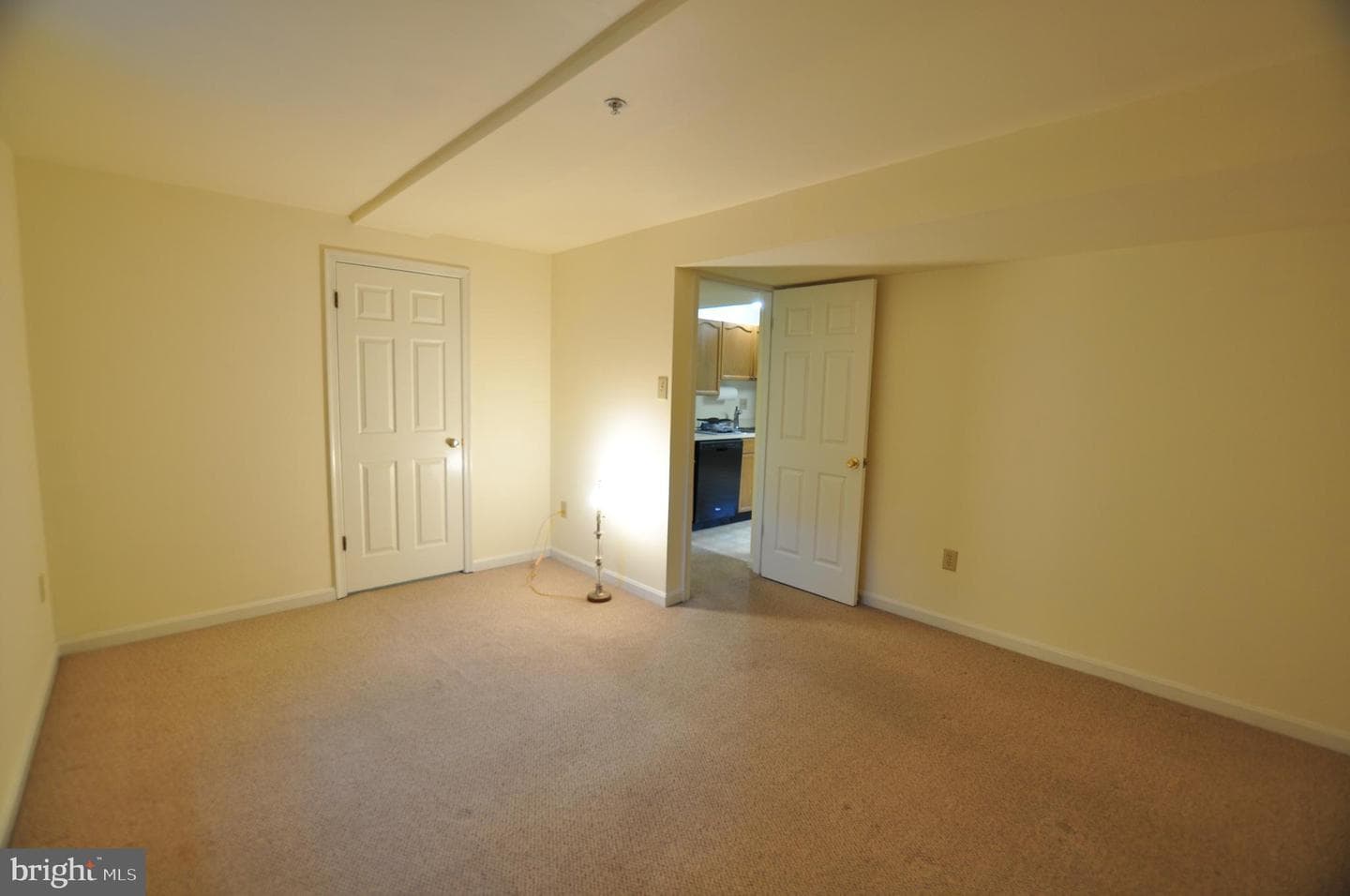23309 Woodfield Road photo 63