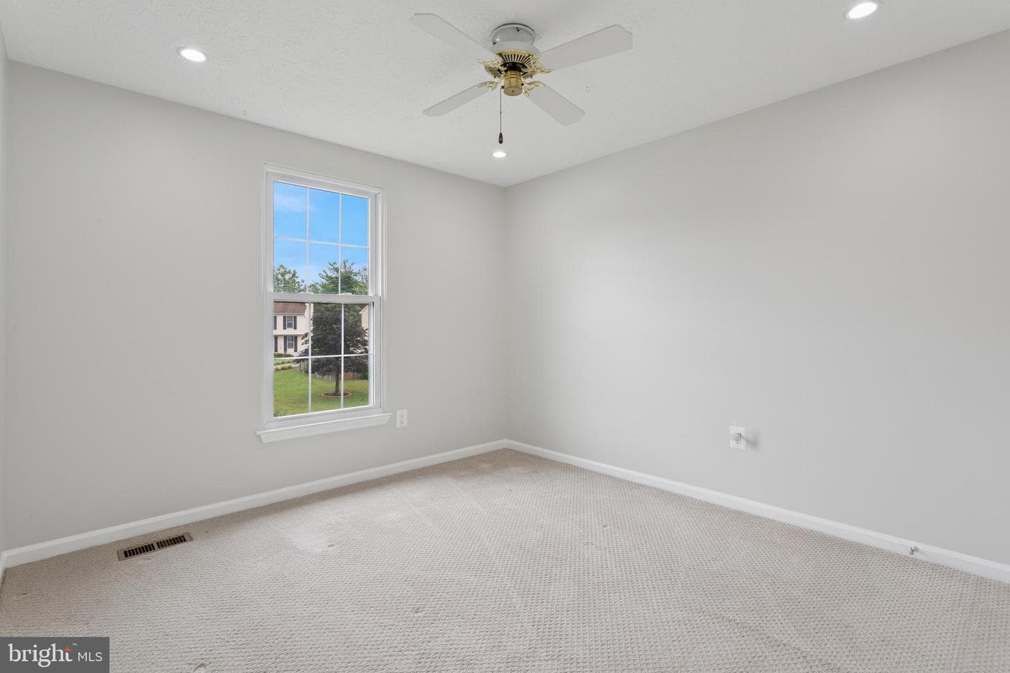 14944 Mcknew Road photo 27