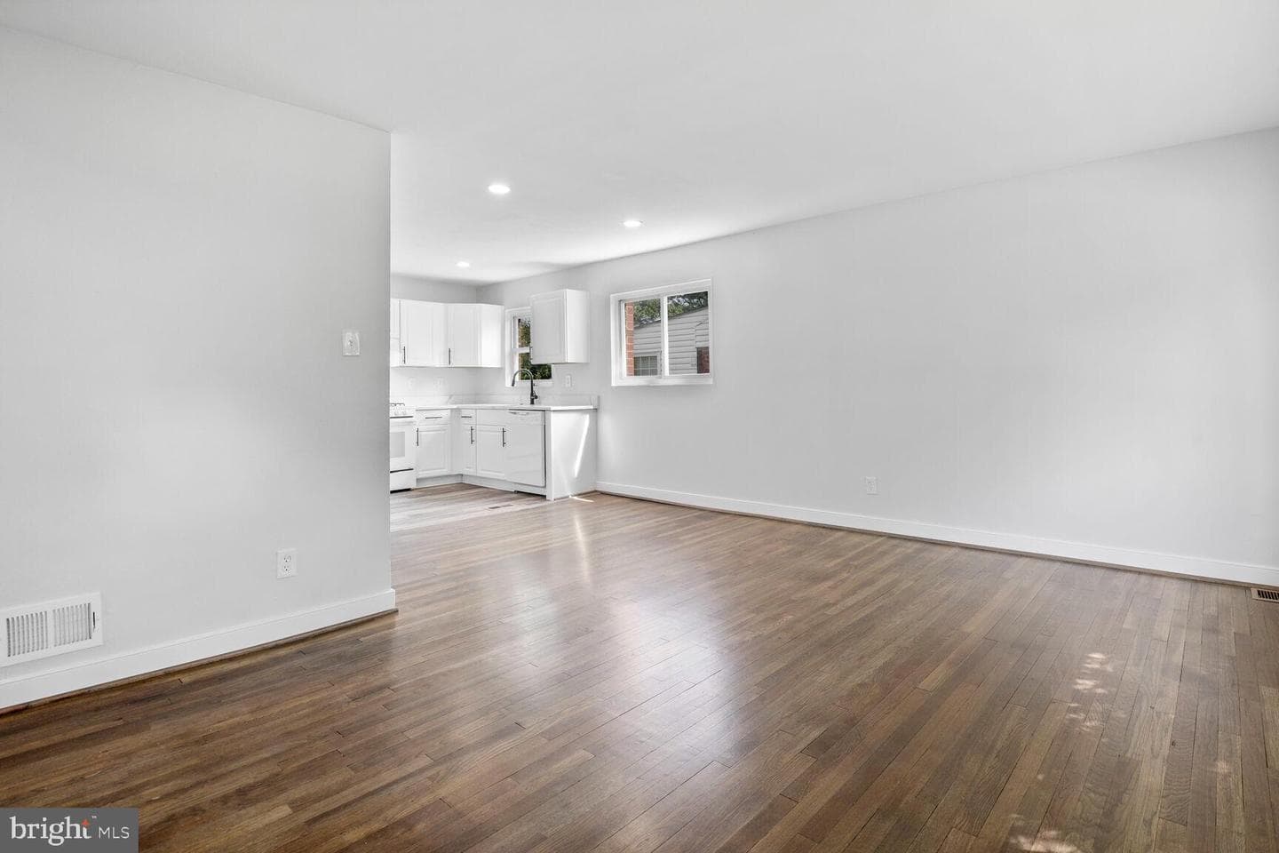 13307 Justice Road photo 7