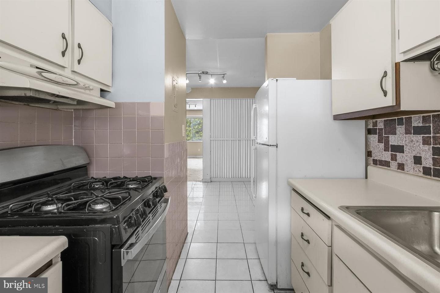 3127 University Boulevard W #9 photo 15