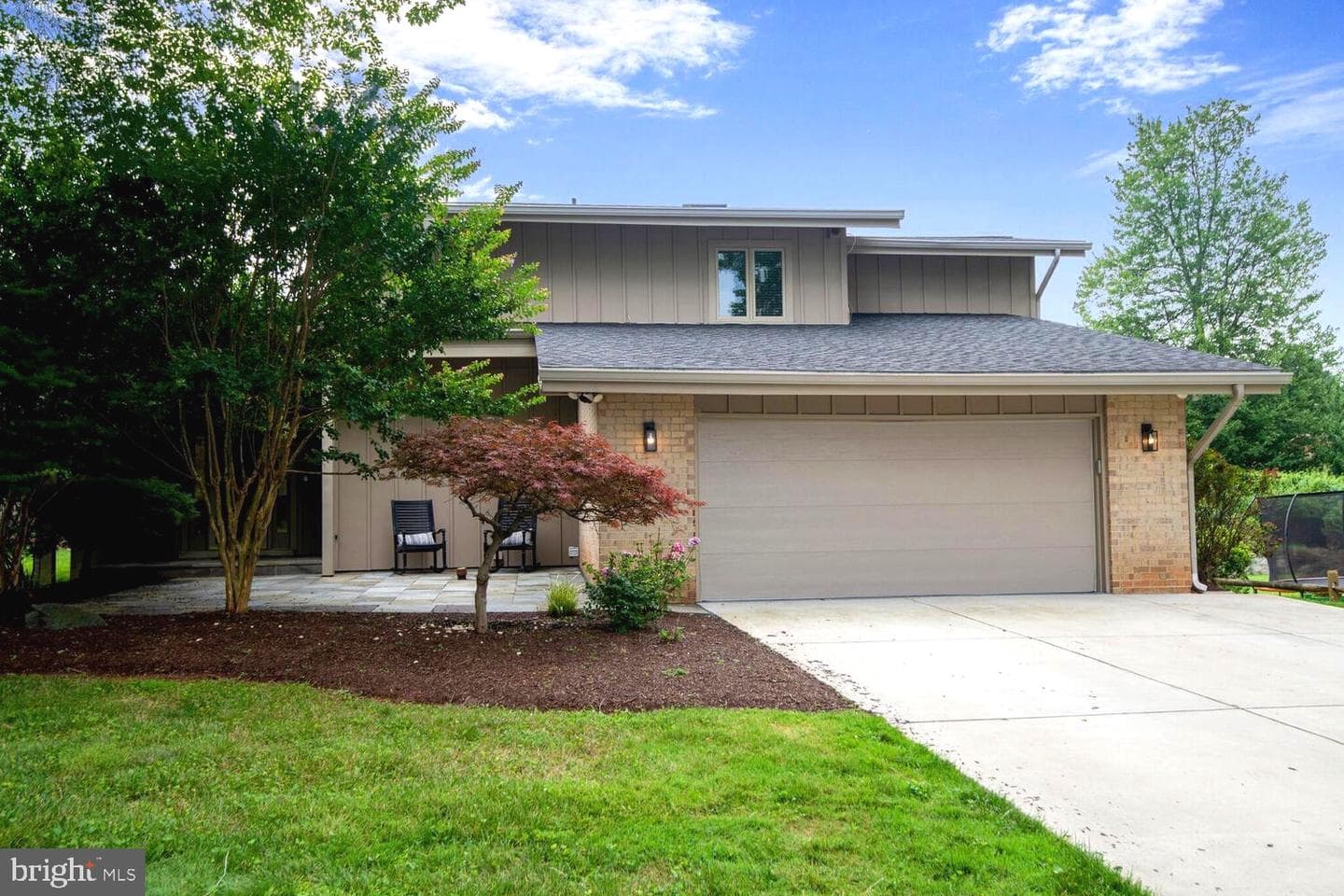 11121 Broad Green Drive photo 1