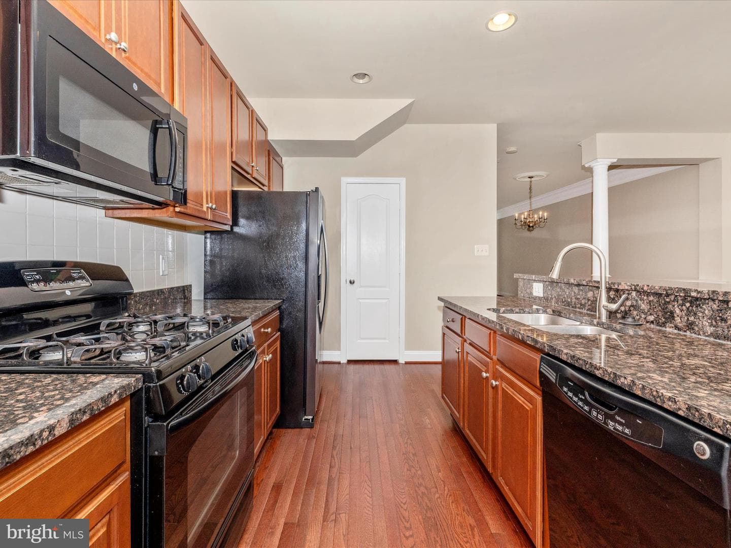12712 Horseshoe Bend Circle photo 22