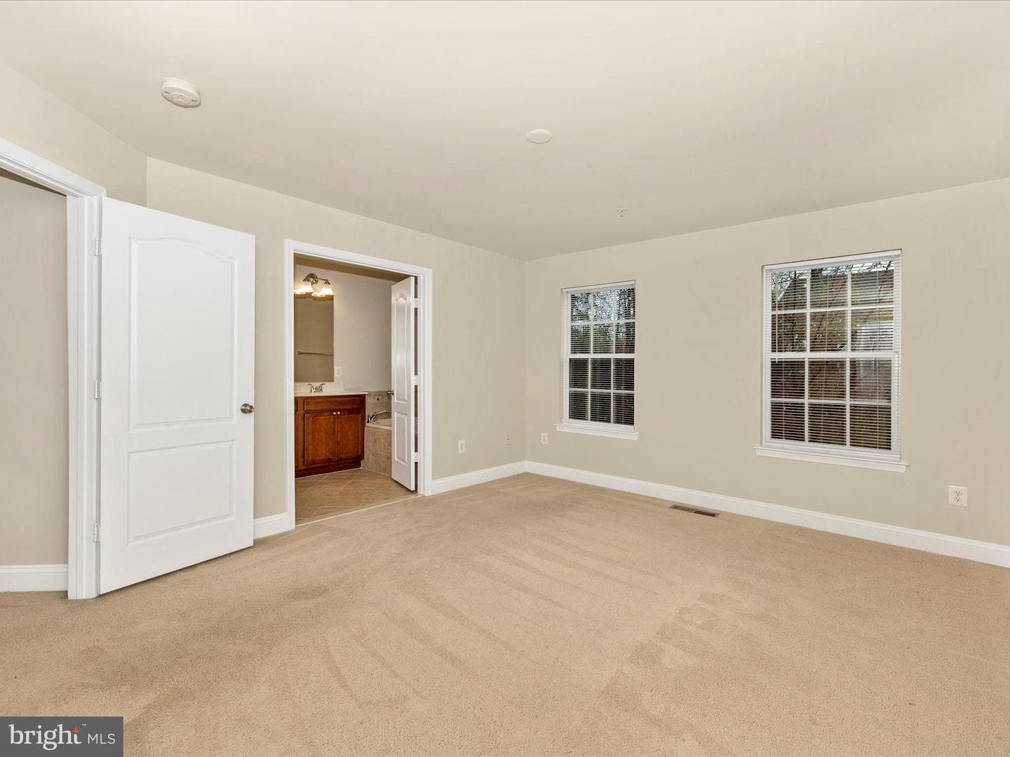 12712 Horseshoe Bend Circle photo 27