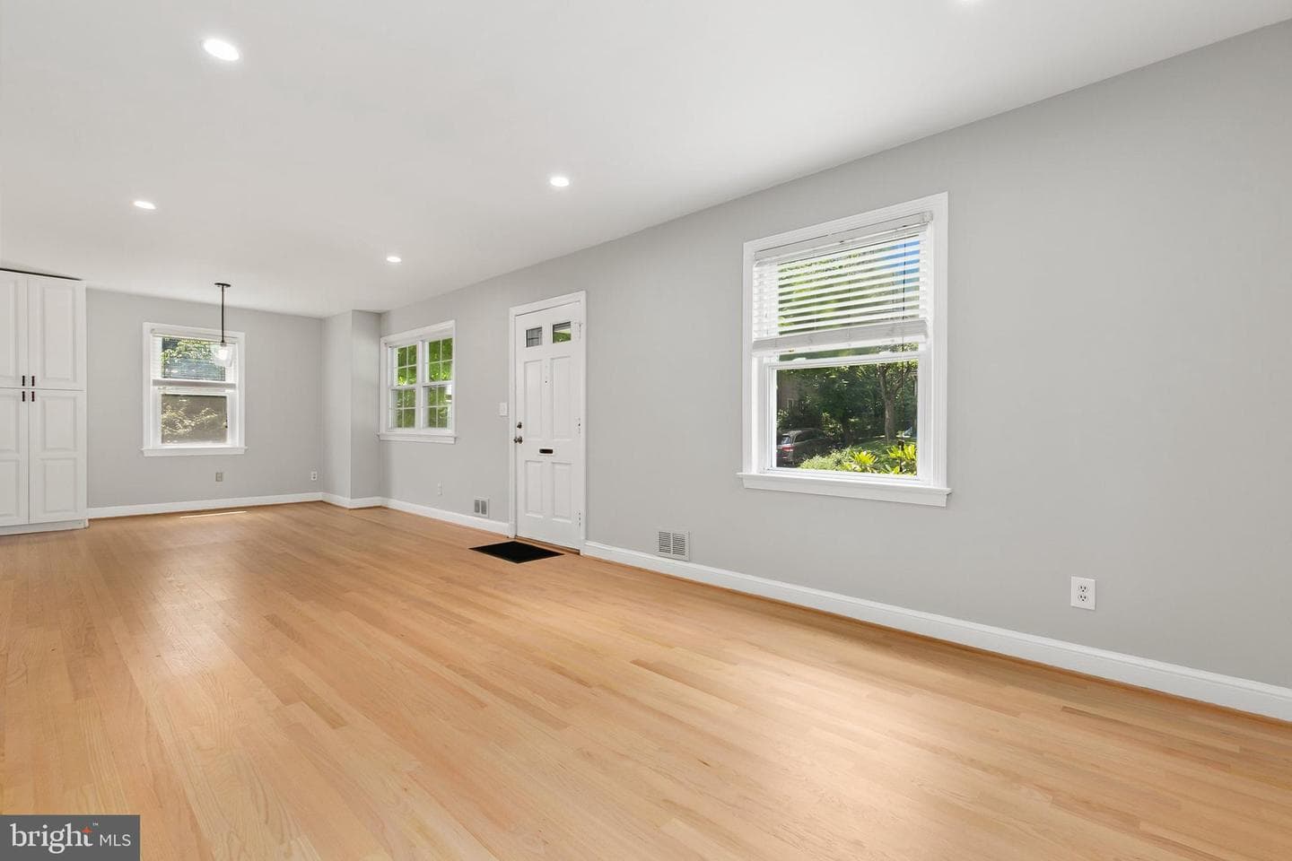 11015 Glueck Lane photo 3