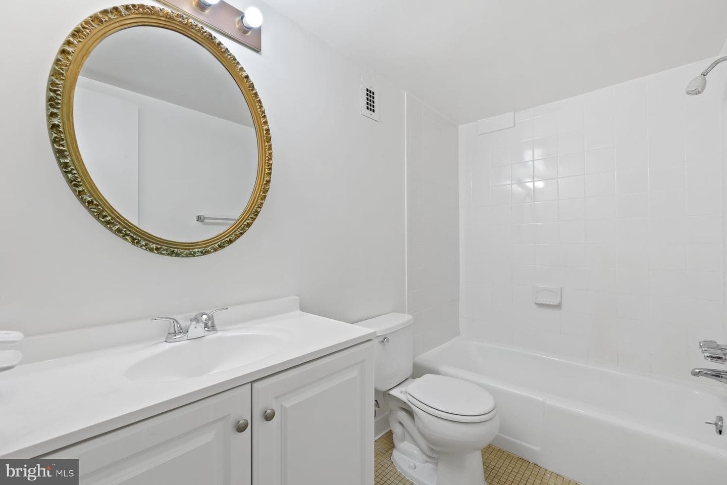 1121 University Boulevard W #311-B photo 17