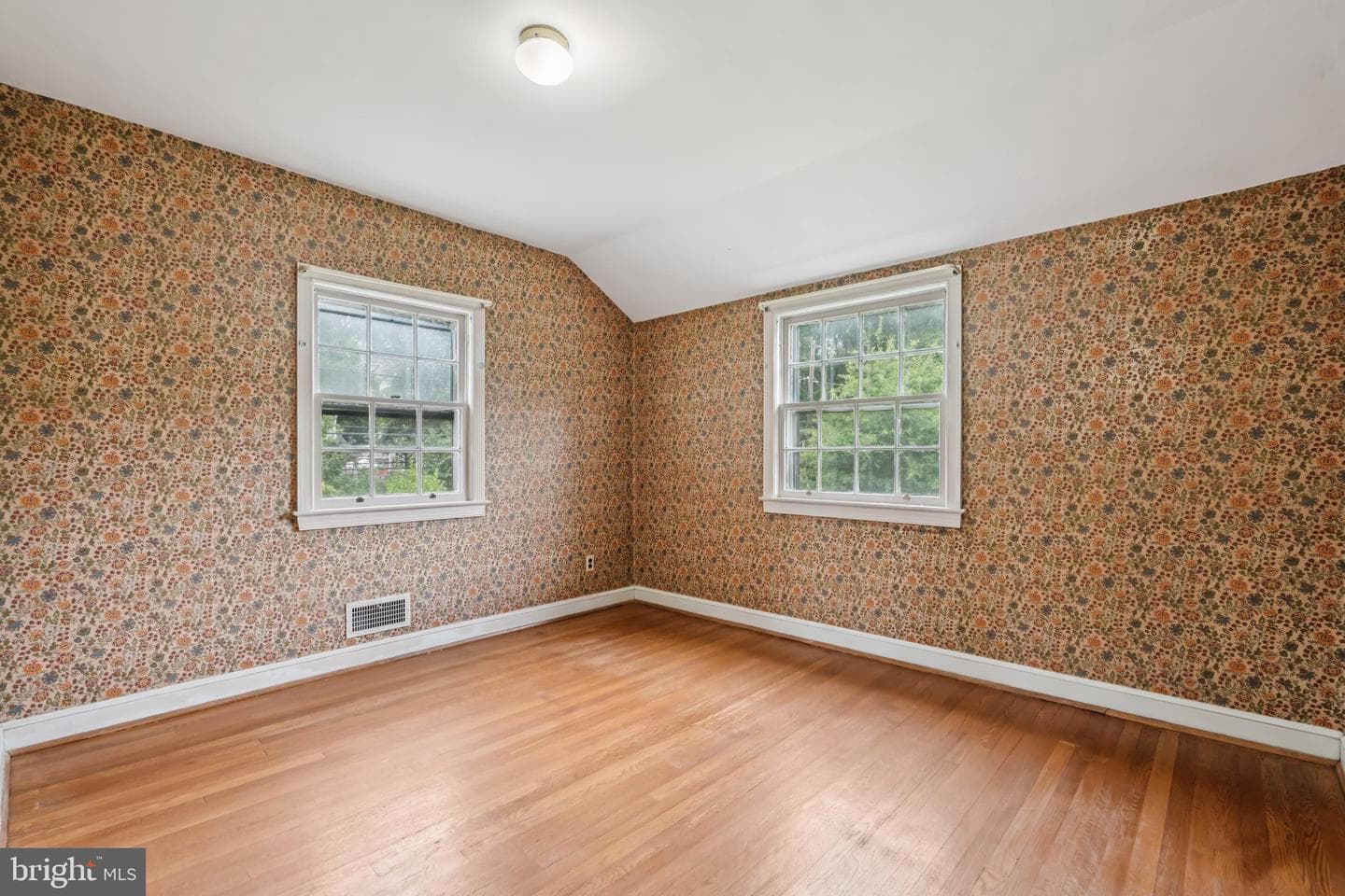7201 Chestnut Street photo 15