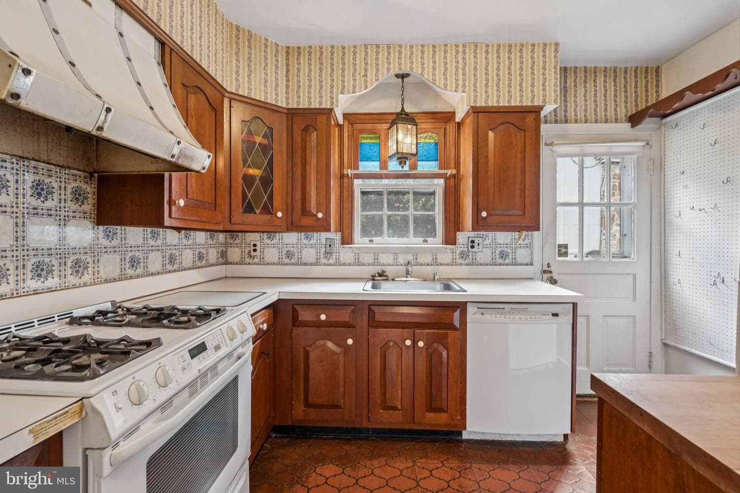 7201 Chestnut Street photo 8