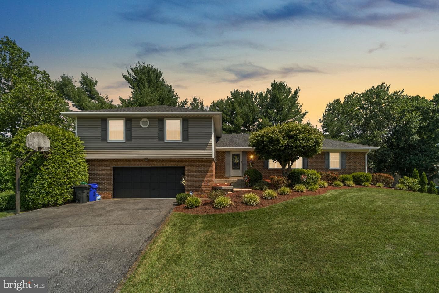 3621 Toddsbury Lane photo 1
