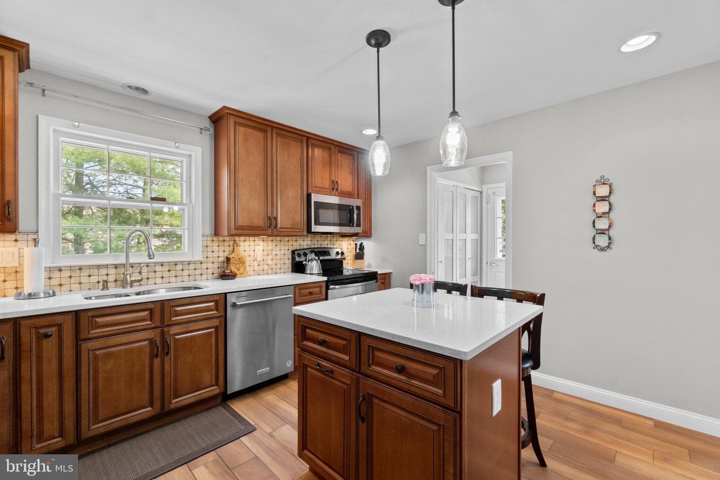 3621 Toddsbury Lane photo 8