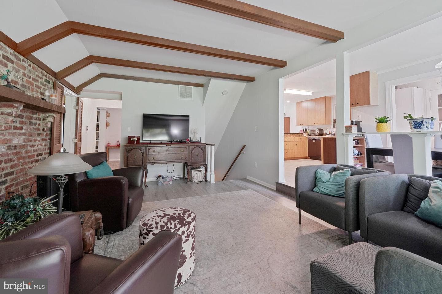 13102 Middlevale Lane photo 9