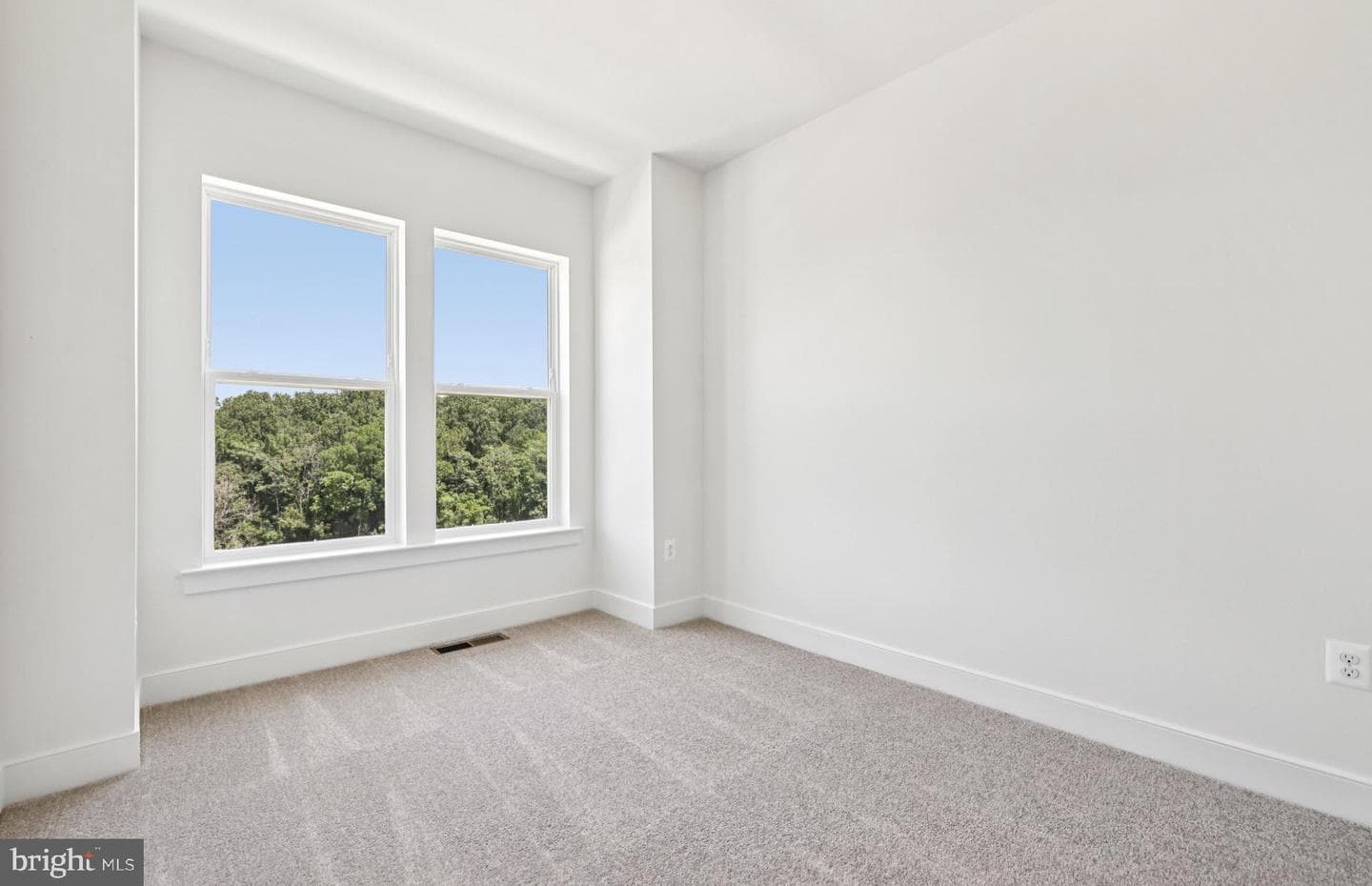 14448 Leafhopper Drive photo 24