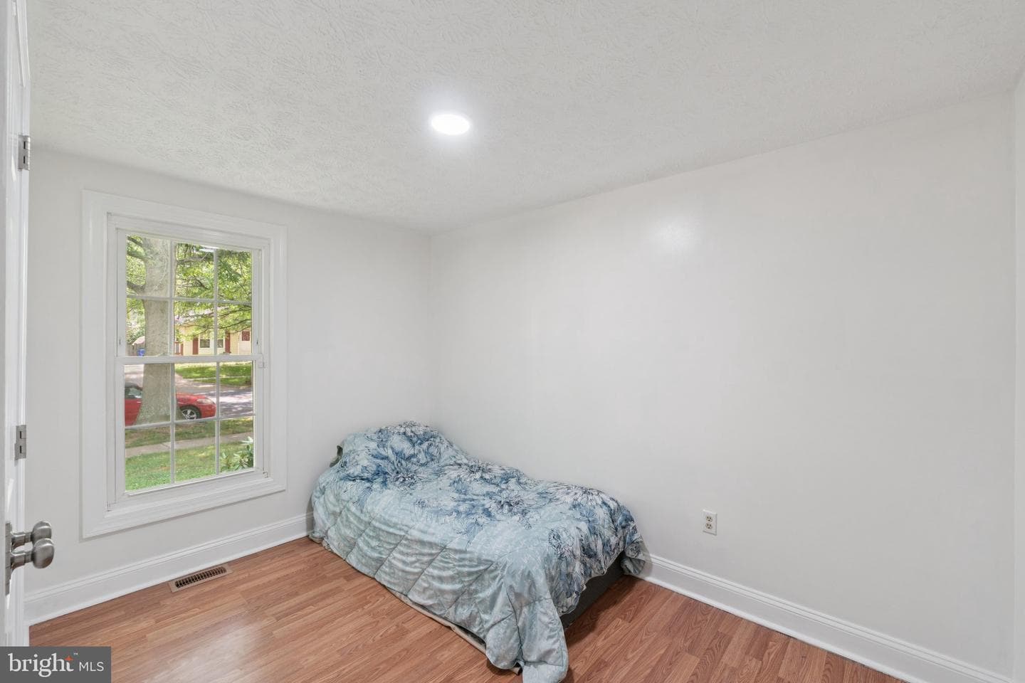 7454 Brenish Drive photo 14