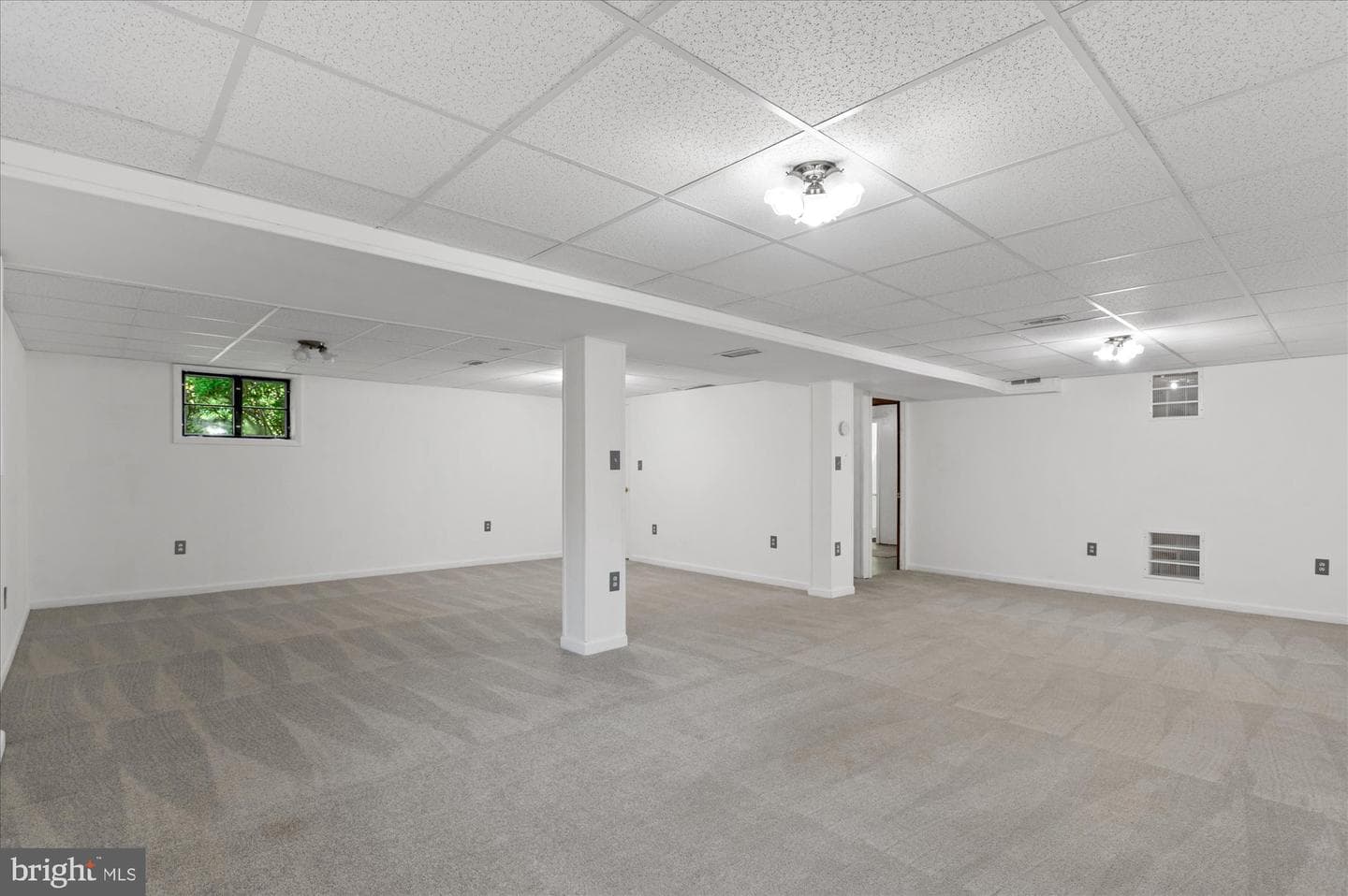 11201 Lombardy Road photo 20
