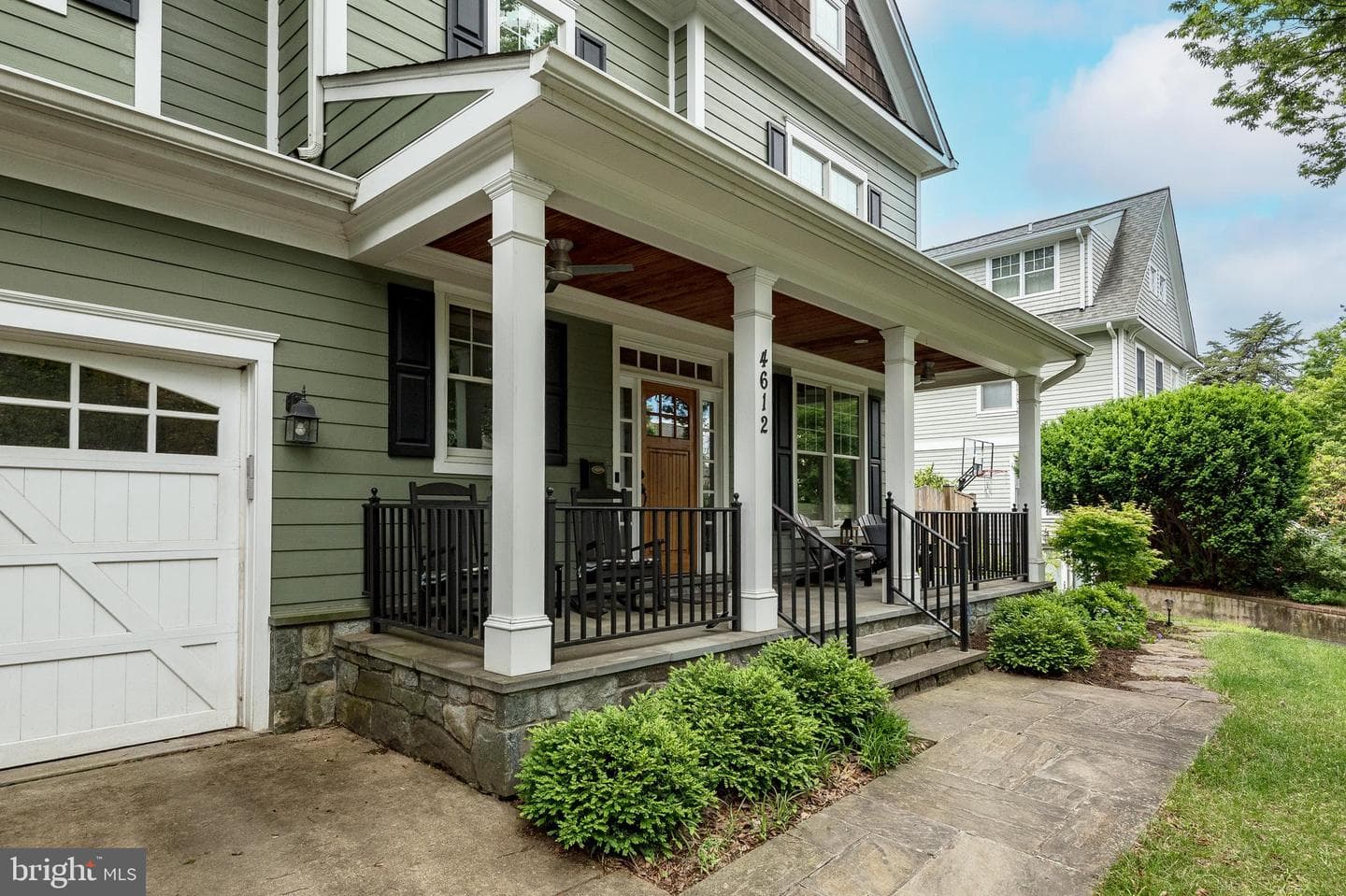 4612 Highland Avenue photo 2