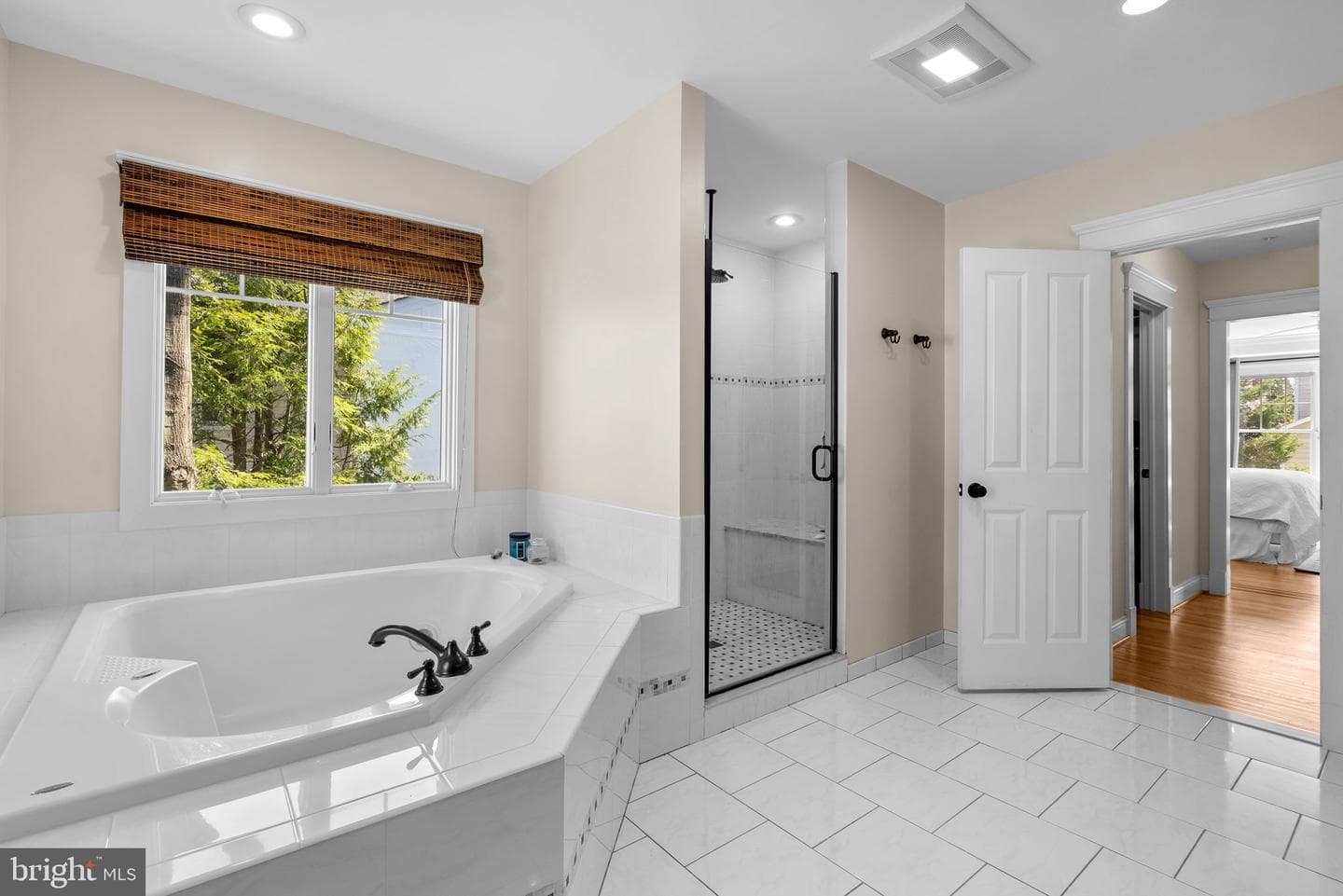 4612 Highland Avenue photo 30