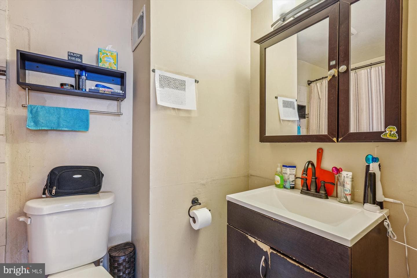 18628 Mateny Road photo 20