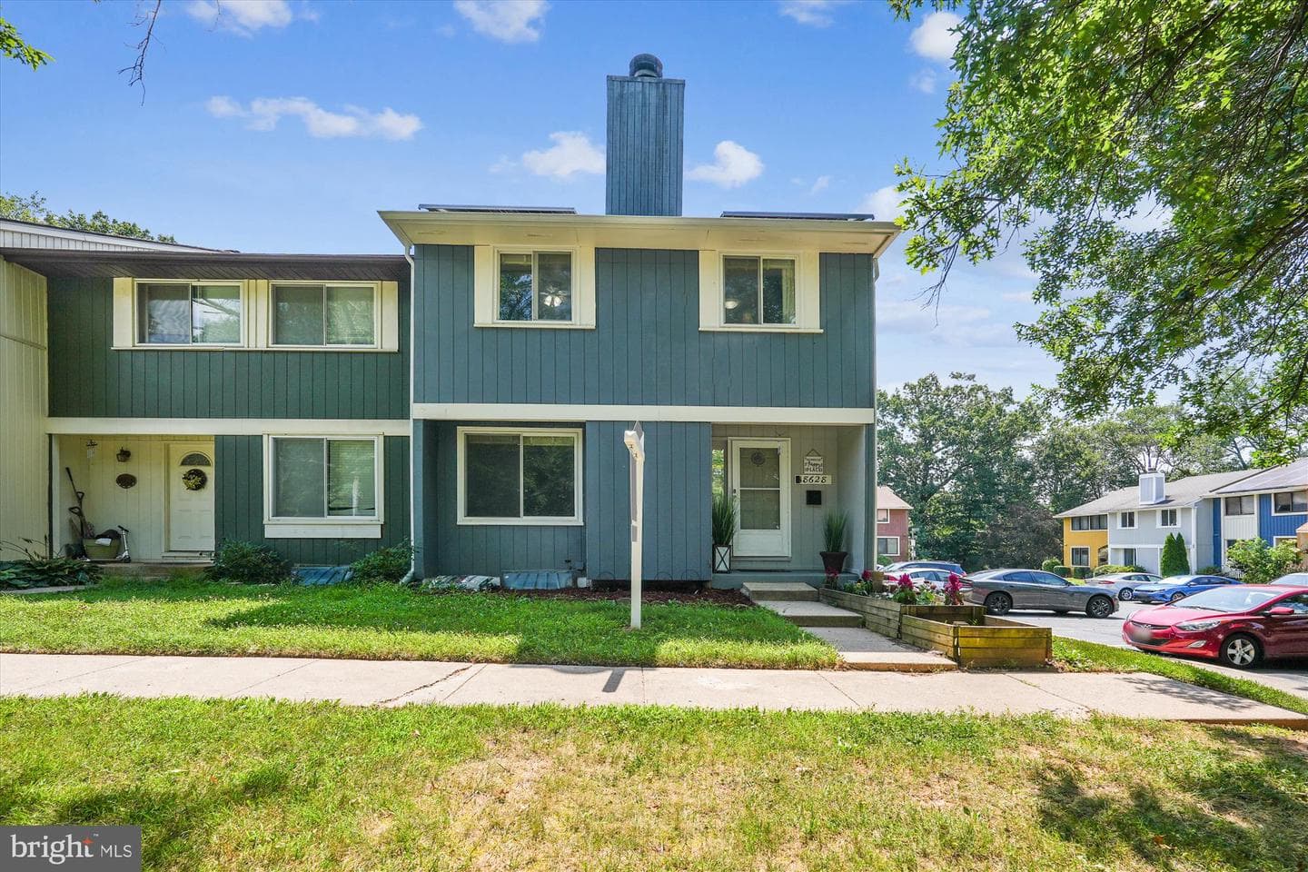 18628 Mateny Road photo 3