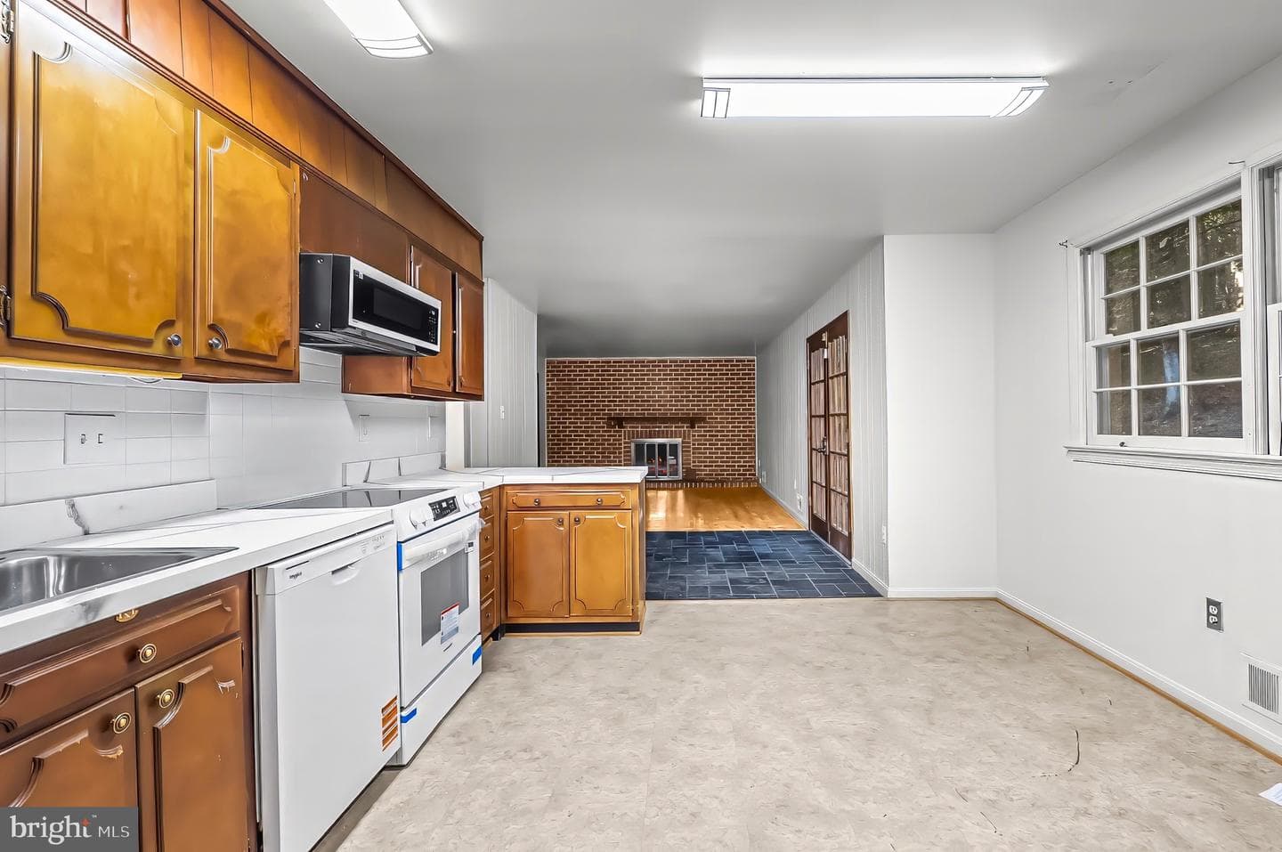 12509 White Drive photo 15