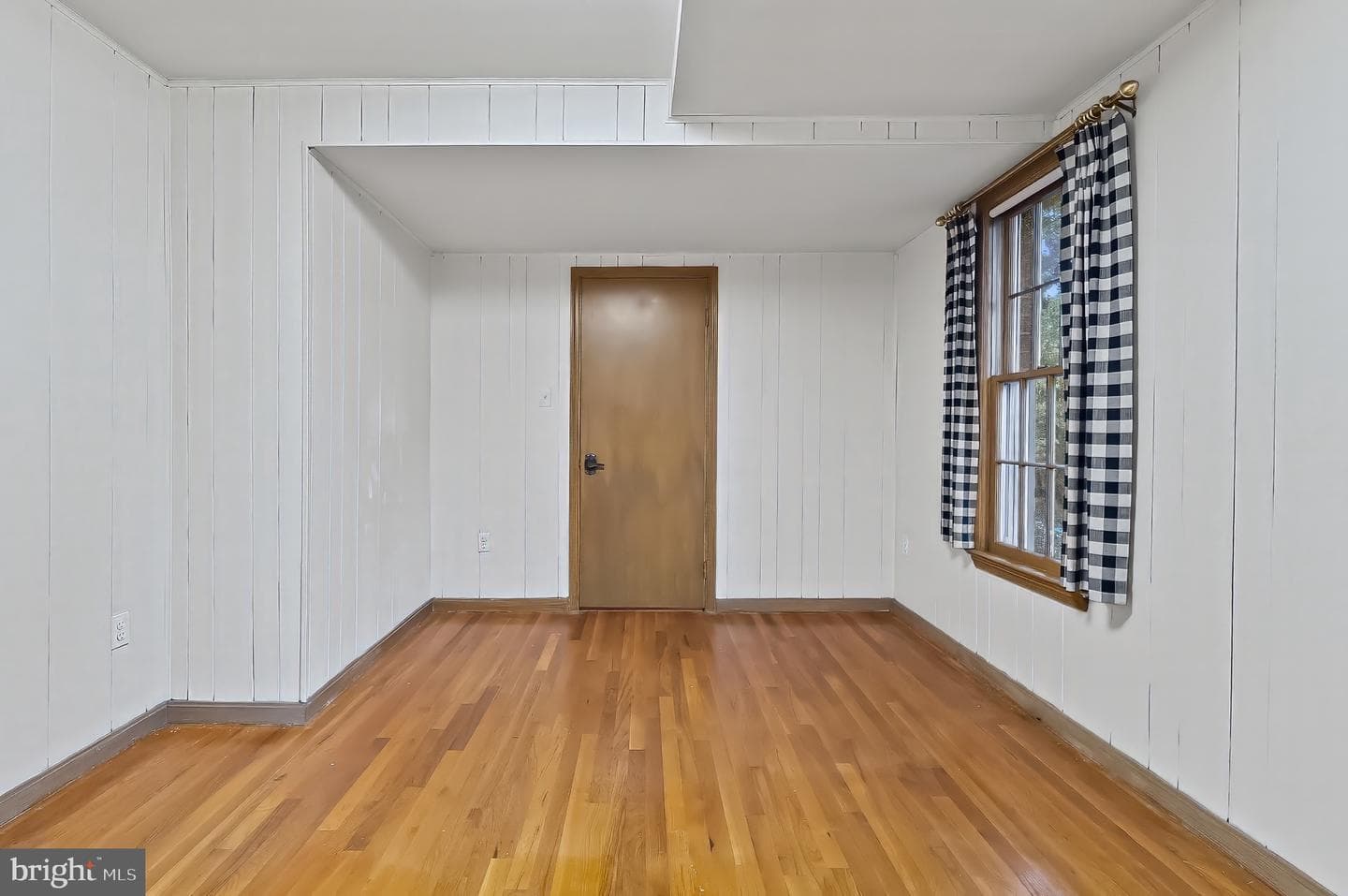 12509 White Drive photo 24