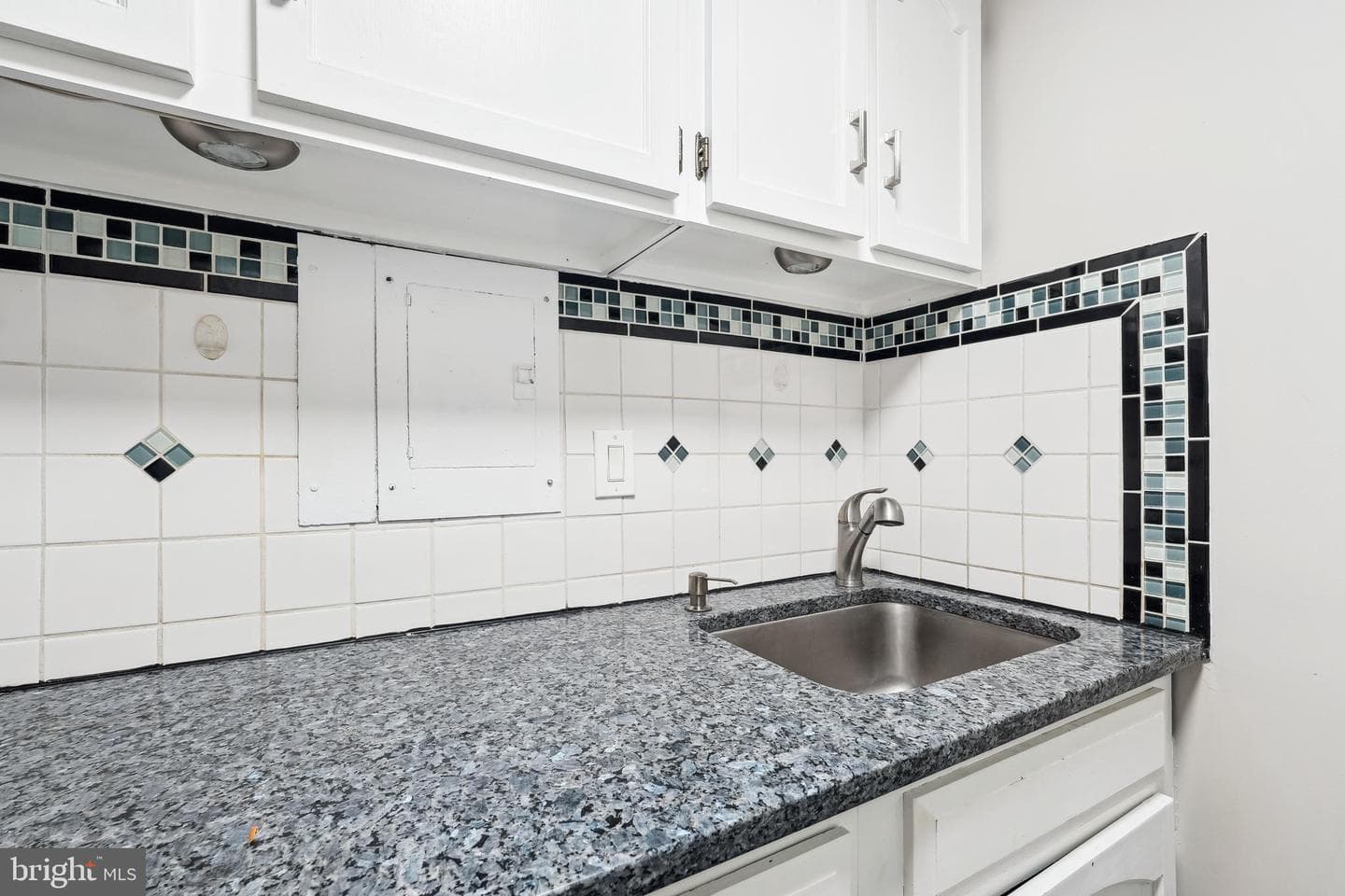 118 Monroe Street #211 photo 11