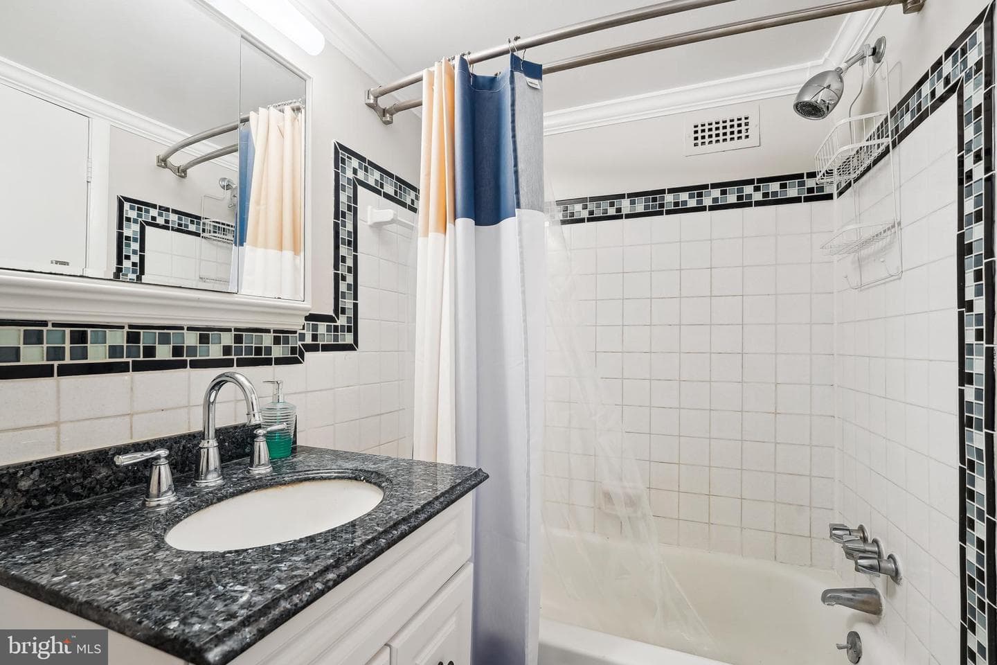118 Monroe Street #211 photo 14