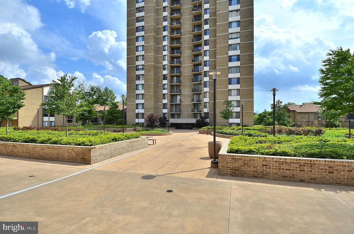118 Monroe Street #211 photo 23