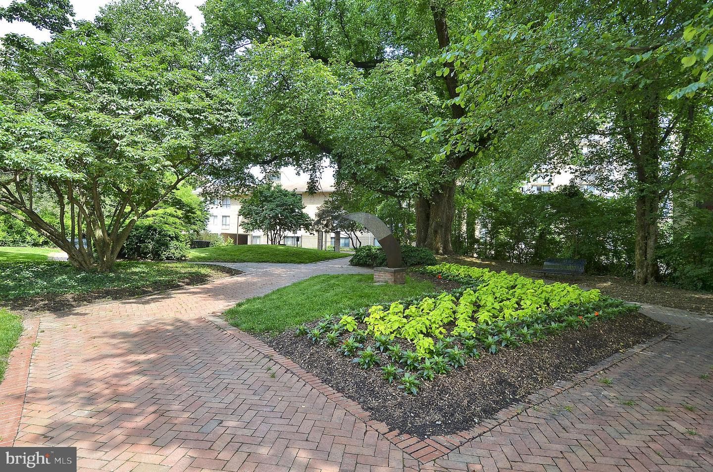 118 Monroe Street #211 photo 27