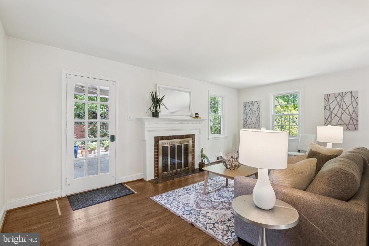 2908 Newcastle Avenue photo 11