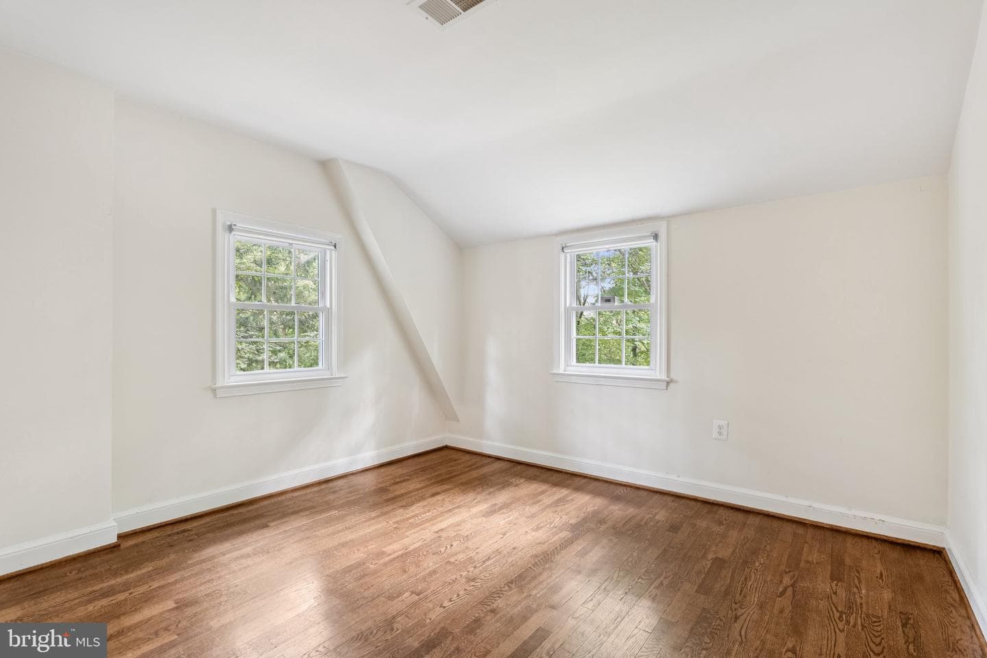 2908 Newcastle Avenue photo 26