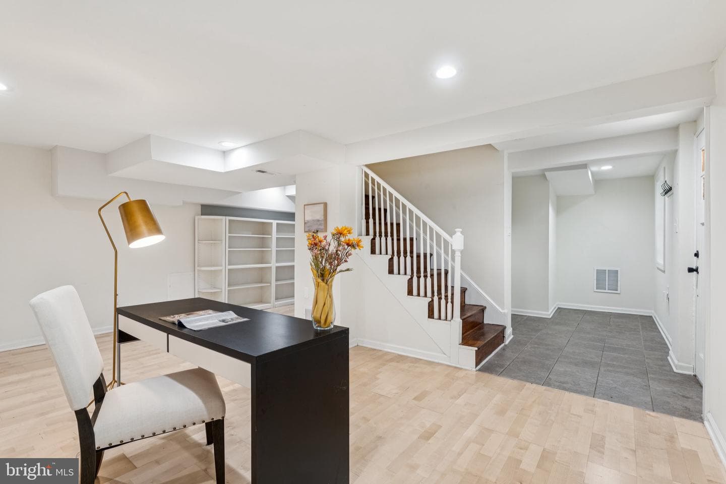 2908 Newcastle Avenue photo 32