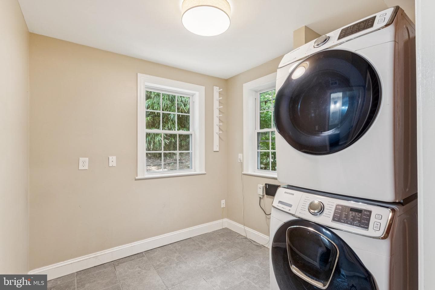 2908 Newcastle Avenue photo 34