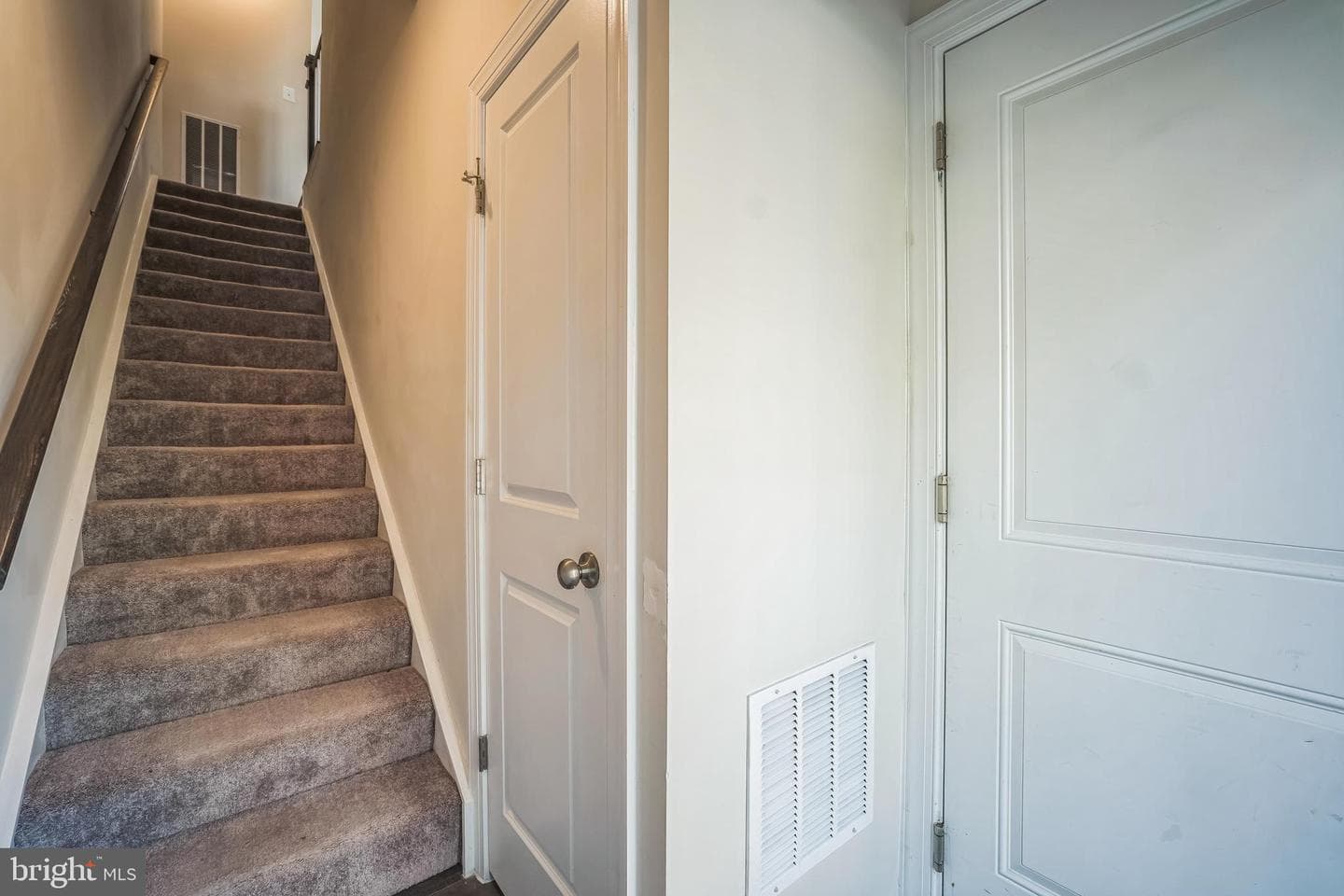 16103 Connors Way photo 4