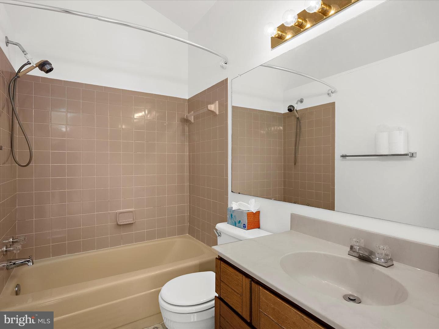 9800 Islandside Drive photo 20