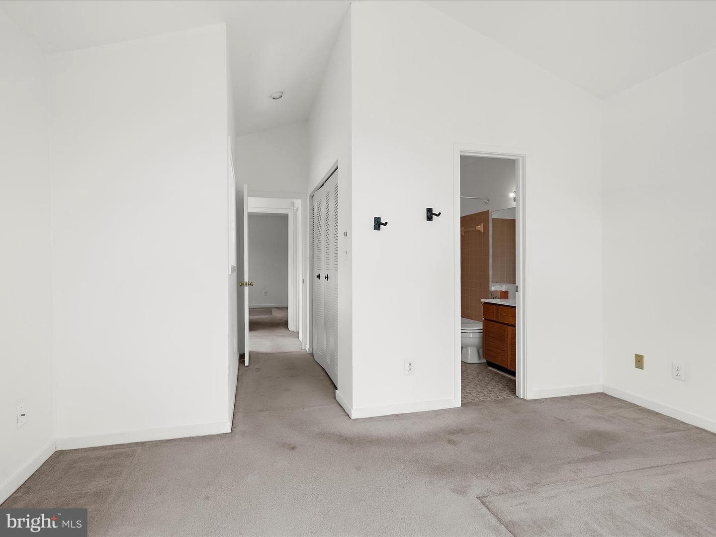9800 Islandside Drive photo 21