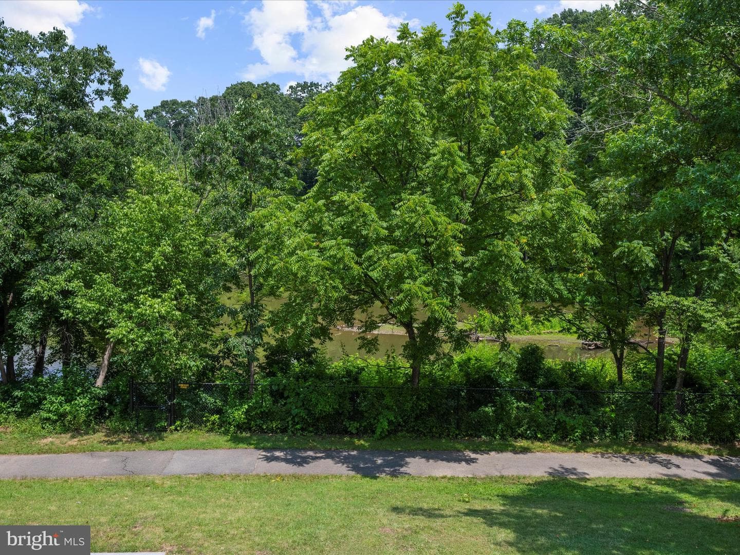 9800 Islandside Drive photo 26