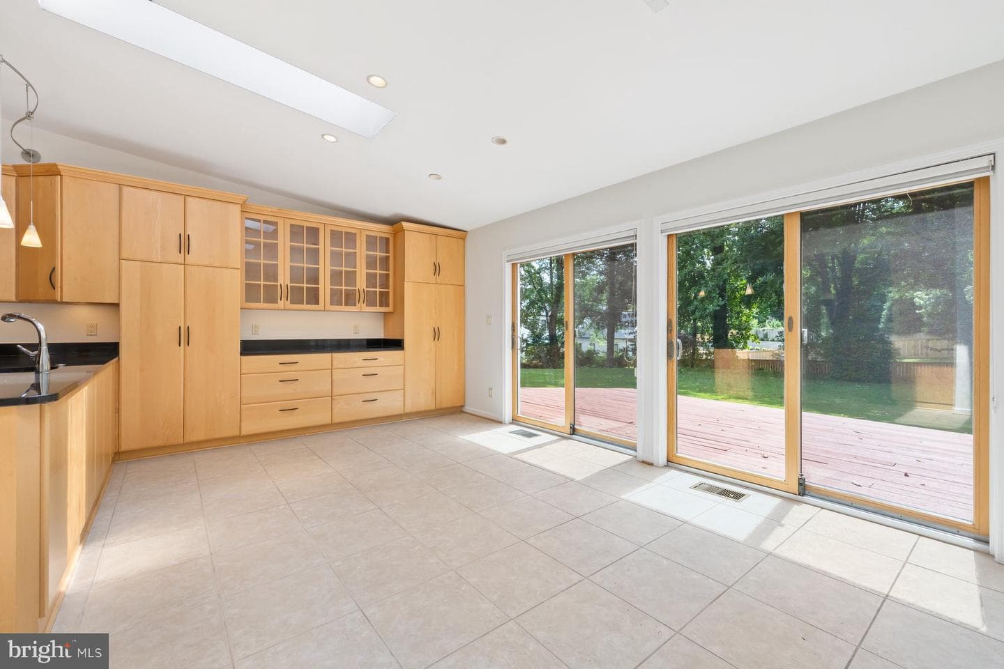 11900 Gainsborough Road photo 10