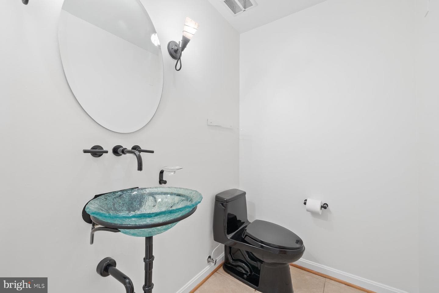 11900 Gainsborough Road photo 26