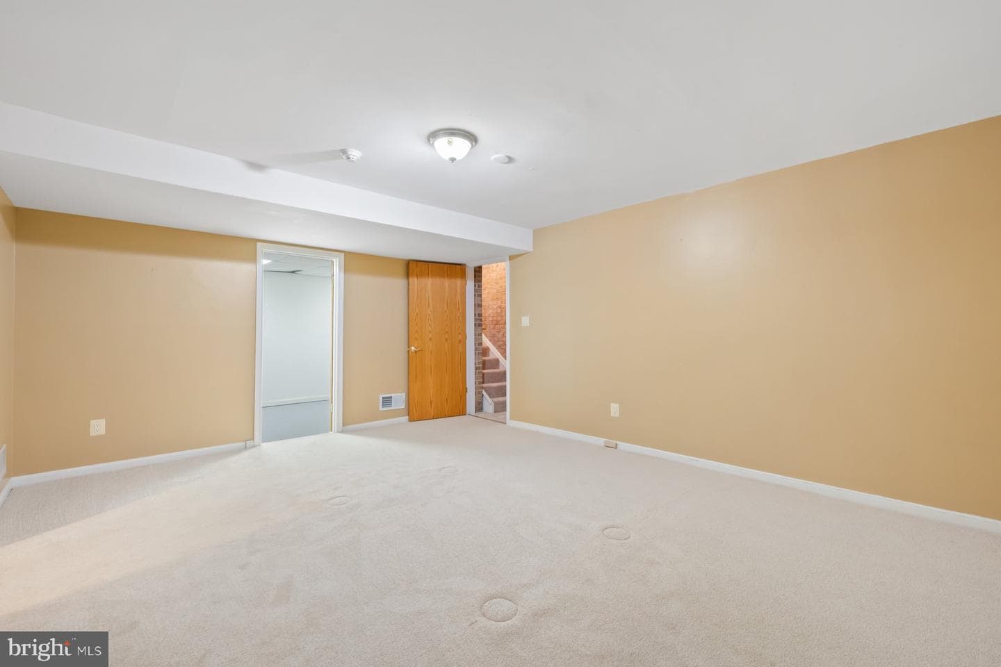 11900 Gainsborough Road photo 33