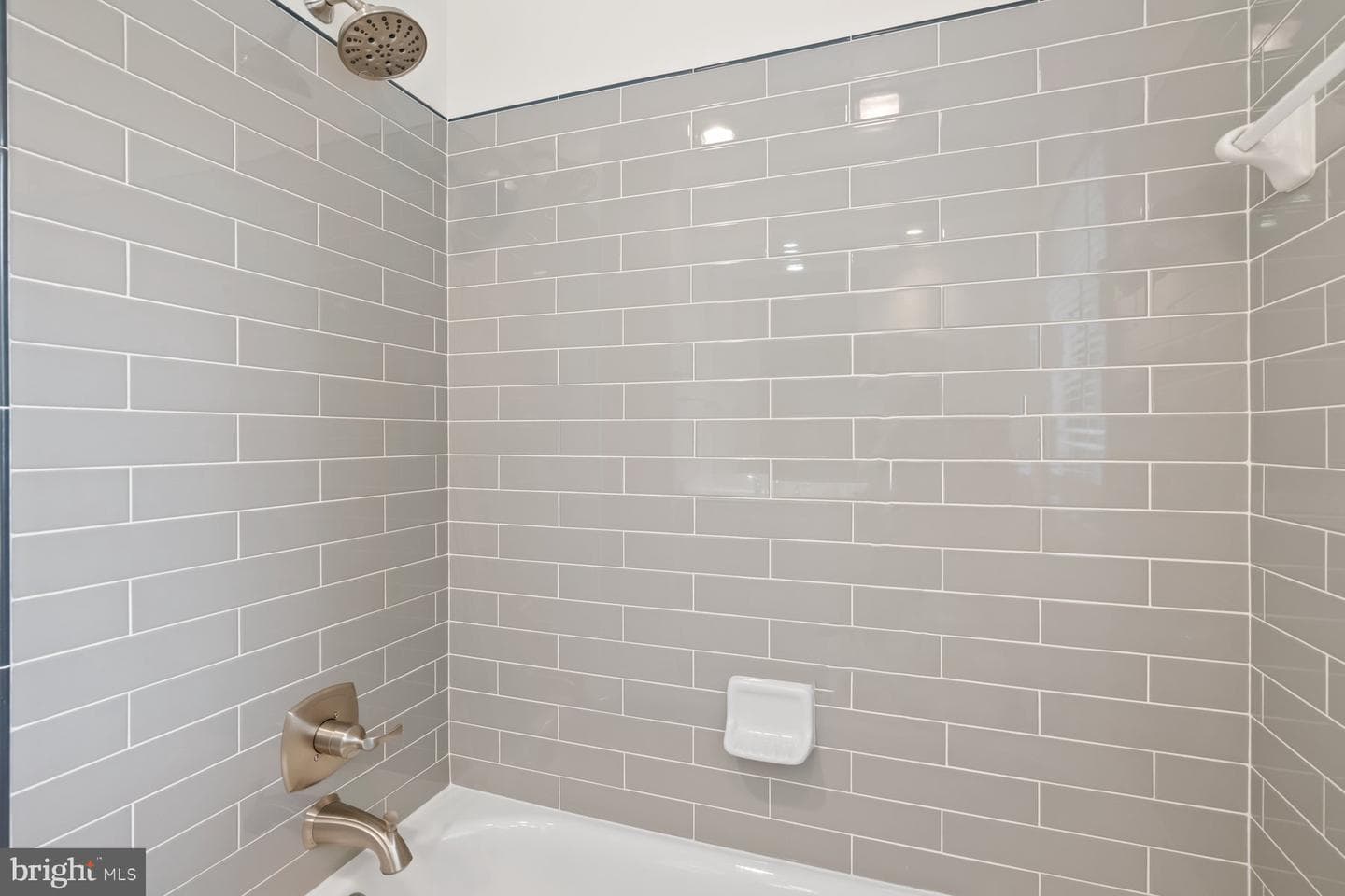 11900 Gainsborough Road photo 42