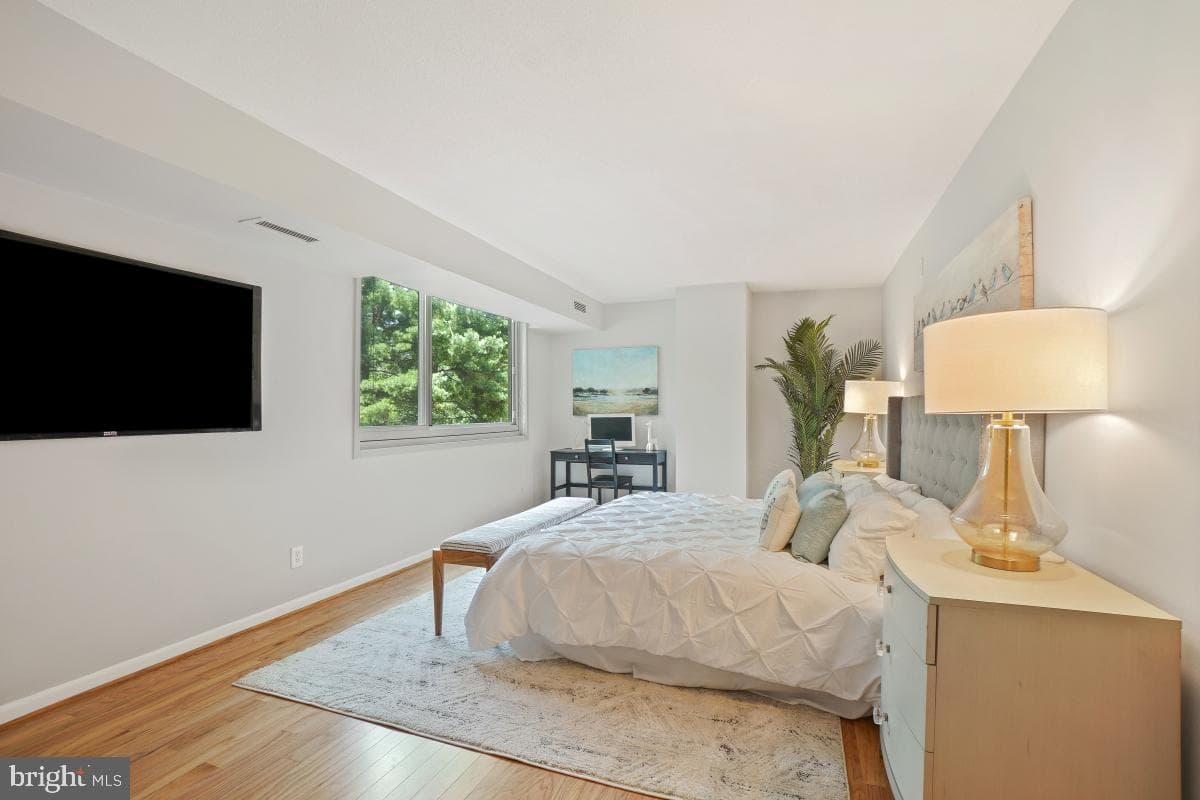 4601 N Park Avenue #315 photo 15