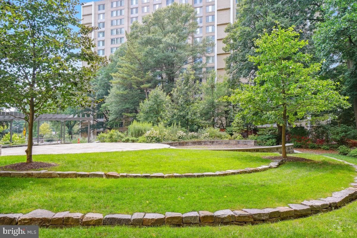 4601 N Park Avenue #315 photo 29