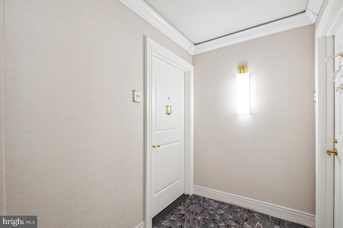 4601 N Park Avenue #315 photo 3