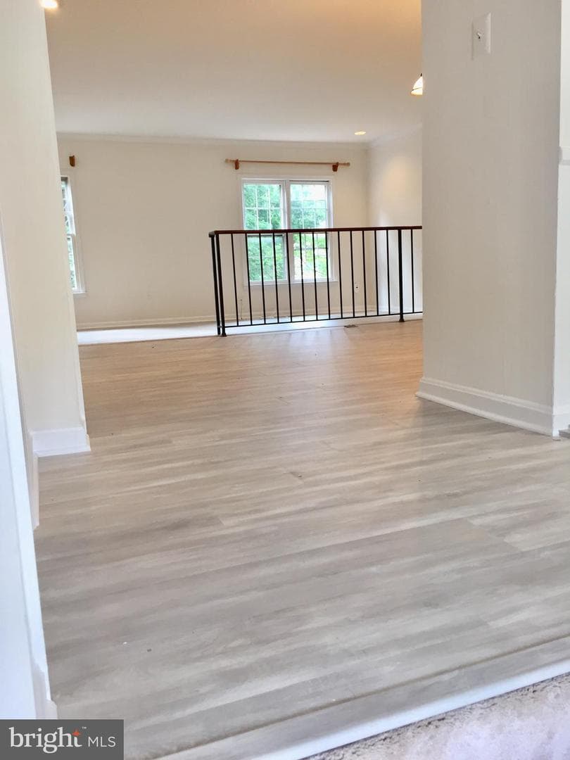 7206 Taveshire Way photo 2