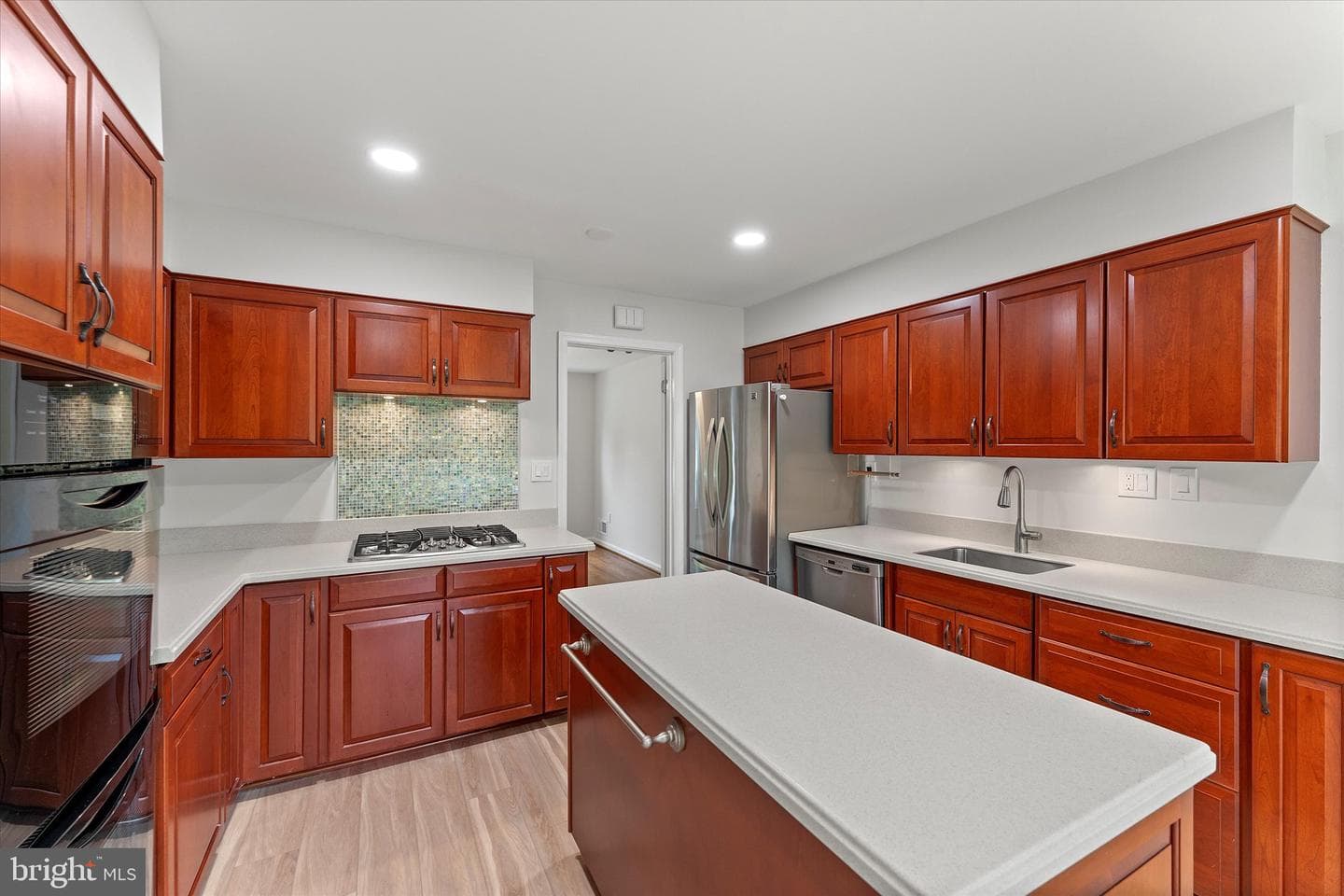 2 Hastings Circle photo 11