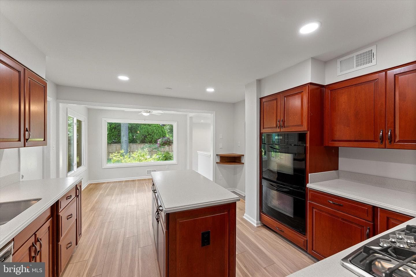 2 Hastings Circle photo 12