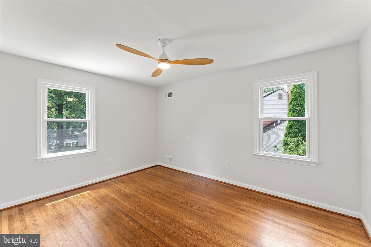 2 Hastings Circle photo 29