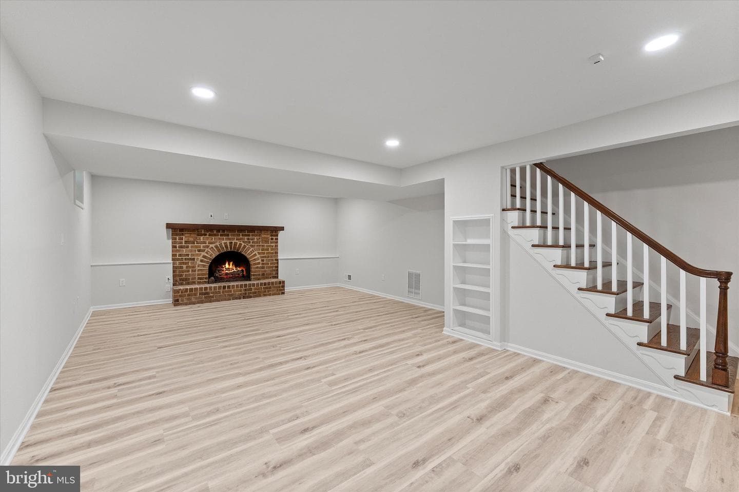 2 Hastings Circle photo 34