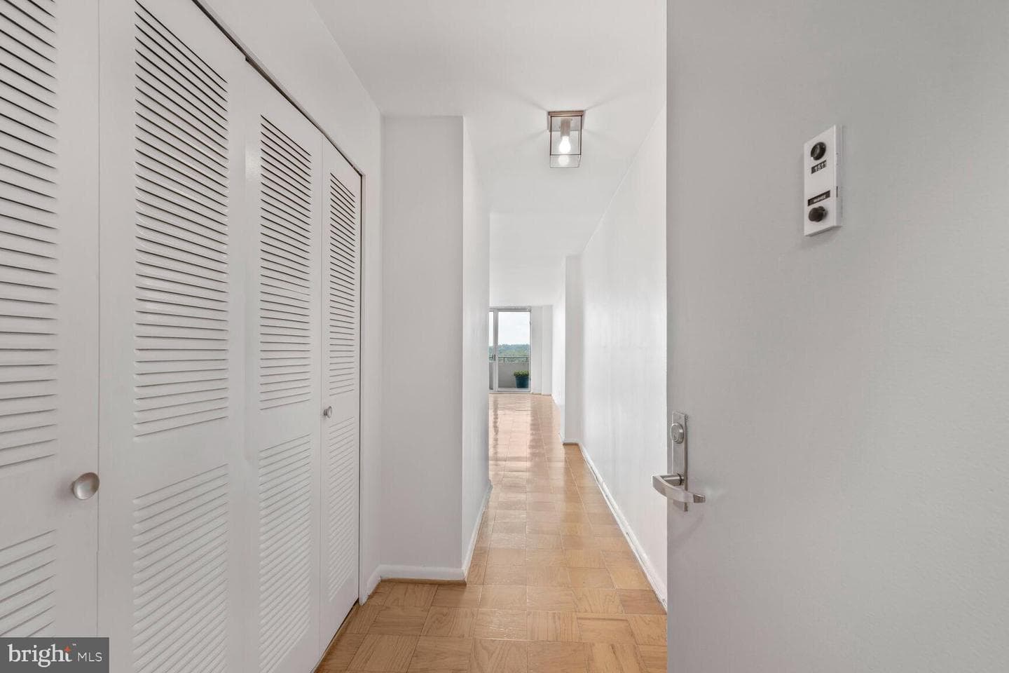 5101 River Road #1511 photo 2