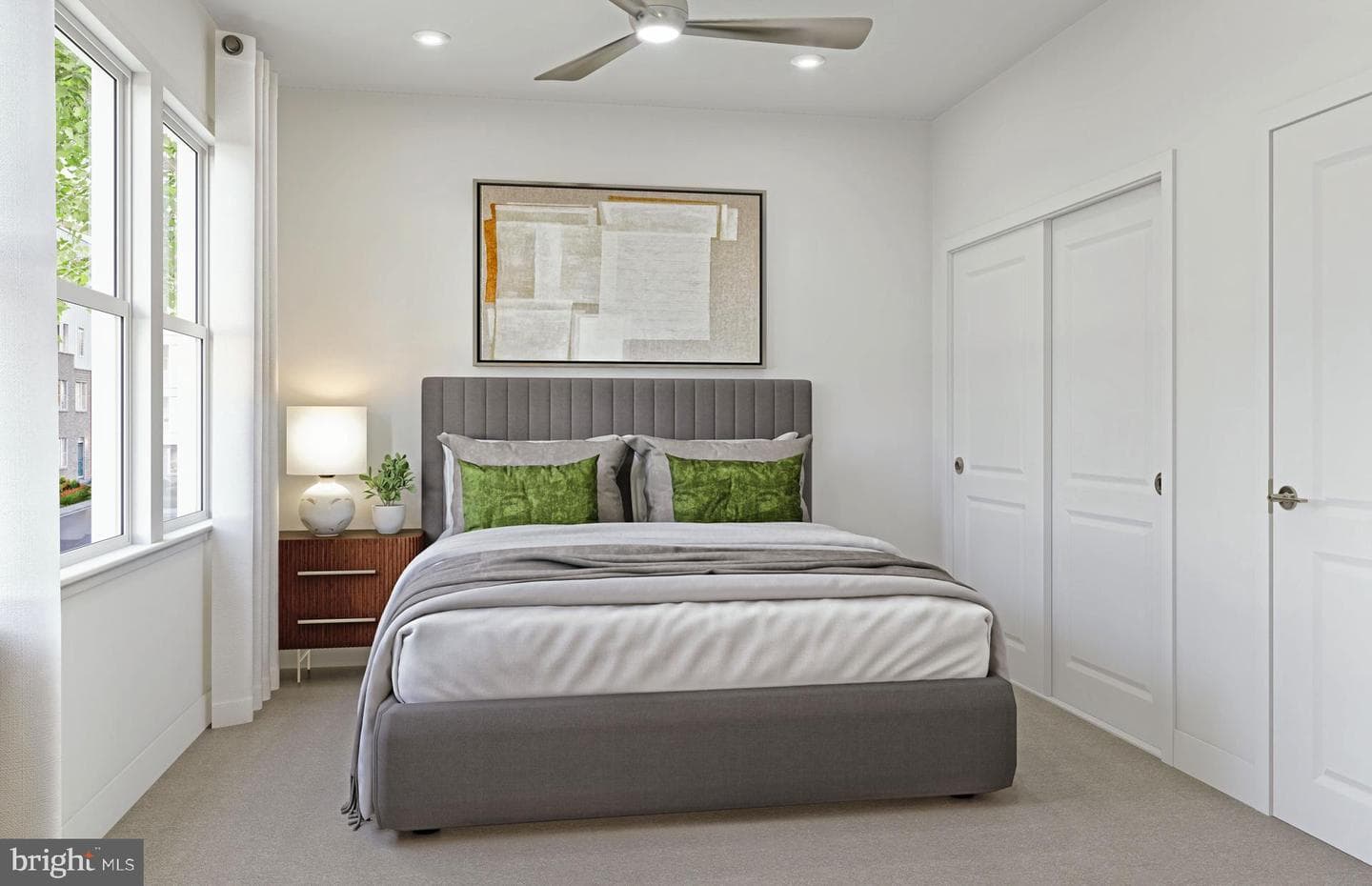16084 Frederick Road photo 10